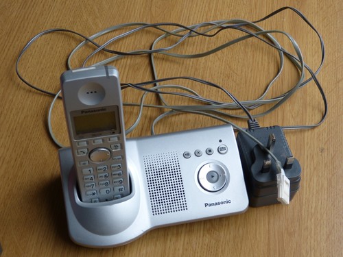 Panasonic tg7120e cordless - kx-tg7120e,