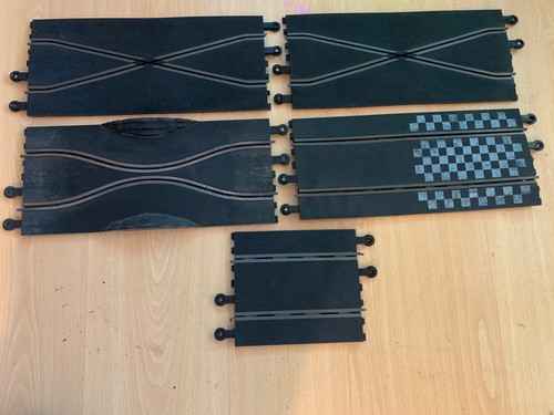 Scalextric cross over - cross,