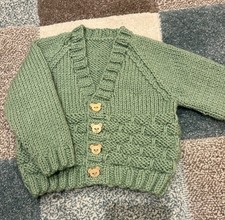 New hand knitted light sage