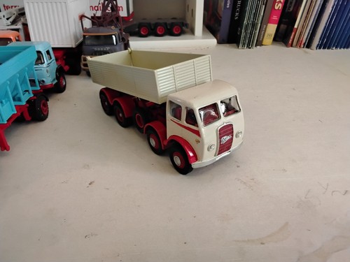 Trucks code 3 - code,