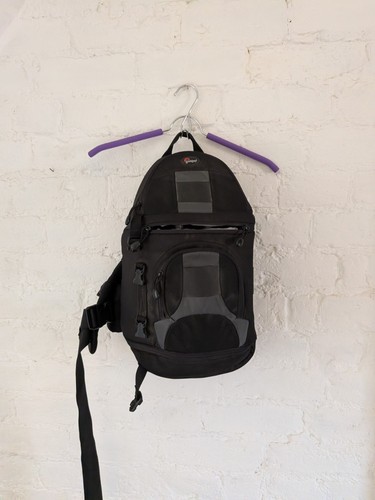 Lowepro slingshot 200aw black