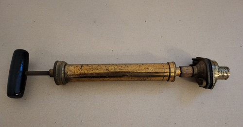 Brass vacuum suction pump