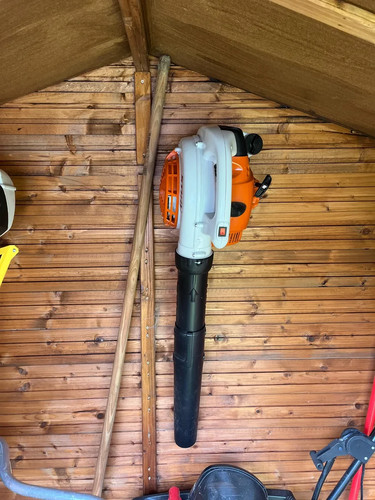 Stihl leaf blower wall - stihl,