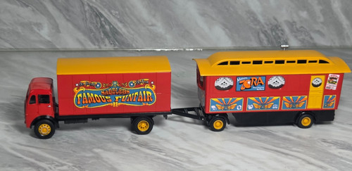 Corgi scale erf boxed - corgi,
