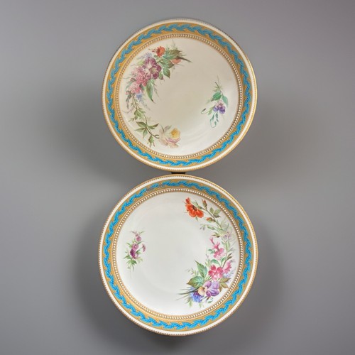 Pair royal worcester - of,