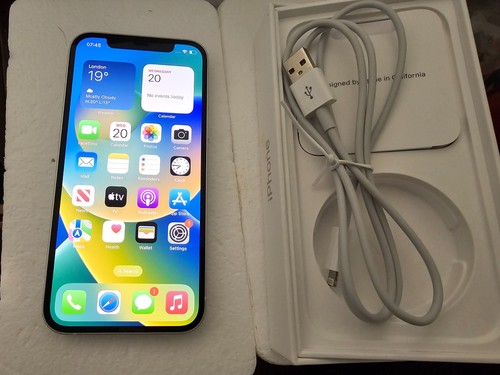 Boxed apple iphone 64gb - boxed,