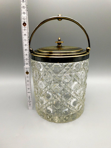 Alex katsch lidded box - box, circa