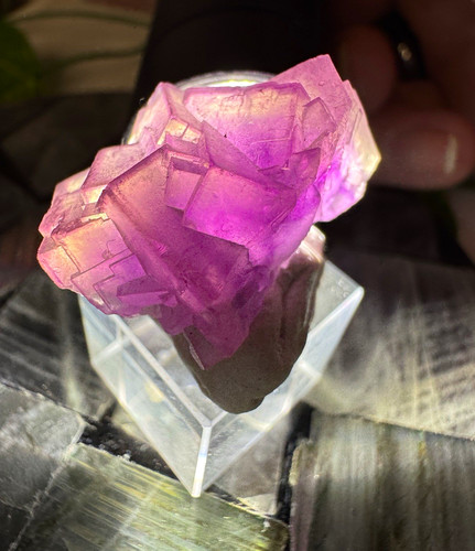 Purple pink ygx fluorite - purple/pink,