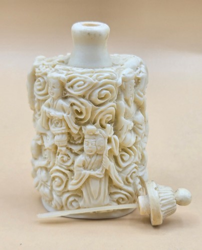 Vintage chinese carved - 3-1/4",