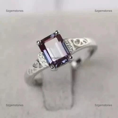 Emerald cut - ct.,
