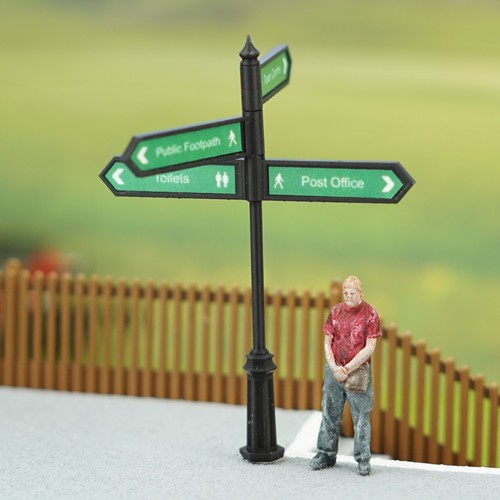 Model railway lamppost signs - lamppost,