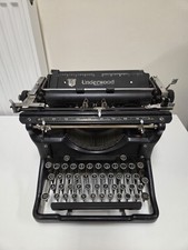 Underwood Vintage Typewriter