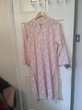 Bareeze   Custom Made Lawn