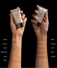 Hourglass Immaculate Liquid