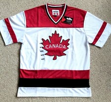 L or XL CANADA Maple Leaf ICE