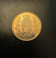 Royal Mint 2002  rare Shield reverse Full Sovereign uncirculated Gold Coin