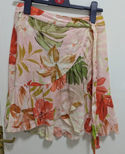 Zara Basic Collection Women's Floral Print Skirt Size small used good condition