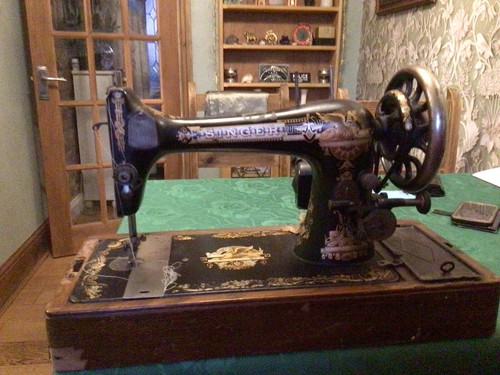 Singer sewing machine pre - sewing, machine,