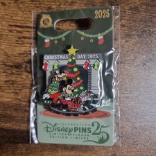 Mickey and Goofy Christmas Day