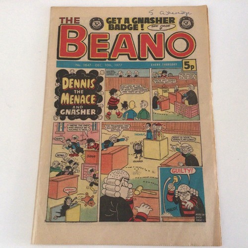 Beano comic 10th - ⭐️,
