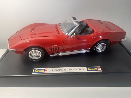 Revell metal 8833 - revell,