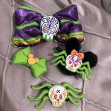 Halloween Disney Hair Bow Alligator Clip/ Bobbles GIRLS Toddler Bows 