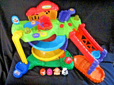 VTECH ZOOMIZOOZ TREE HOUSE PLAYSET, 4 ANIMALS, LIGHTS , SOUNDS, VG COND