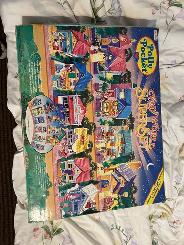 Rare polly pocket tiny world - rare,