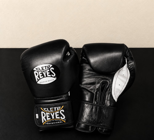 Cleto reyes boxing - cleto, type