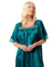 Suzy & Me Ladies Short Sleeved