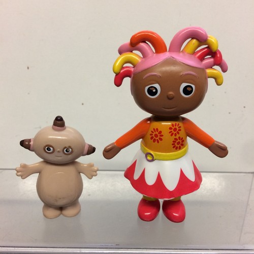 The night garden figures - in,