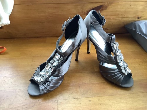 Roland cartier pewter - roland, grey