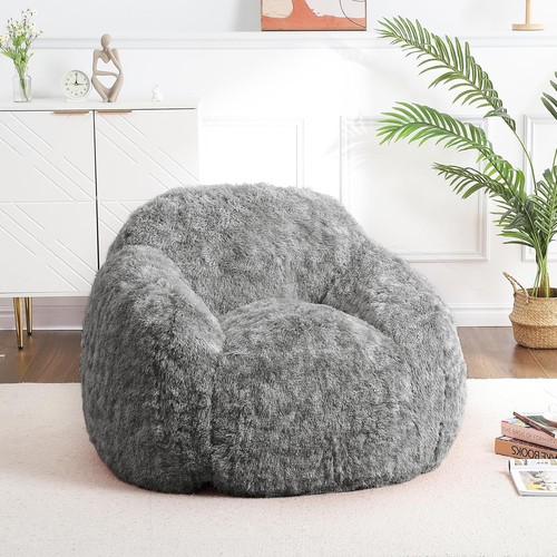 Fluffy faux fur - faux,