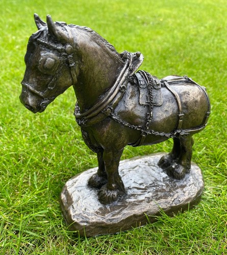 Heavy horse shire figurine - -,