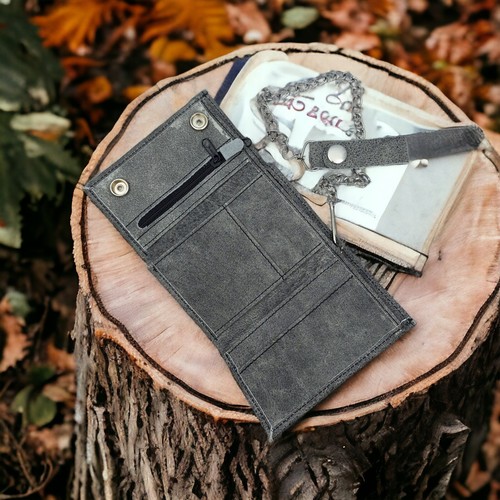 Black distressed 100 real - 100%,