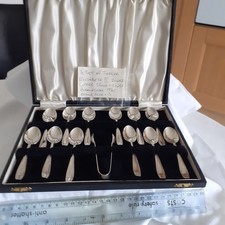 Elizabeth II cased set of