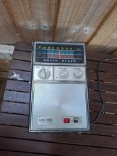 Vintage Windsor AM/FM Solid