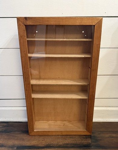 Vtg curio cabinet - vtg, wood