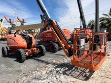 2014 JLG 600AJN 60'
