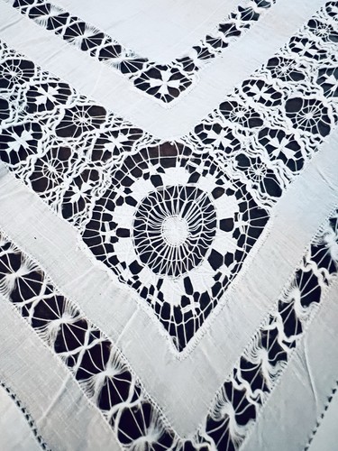 Vintage white teneriffe - white,
