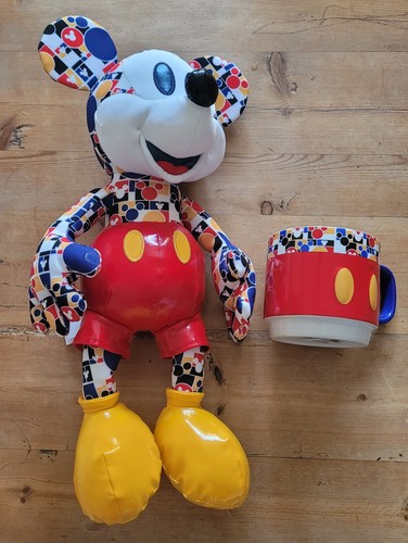 Disney mickey mouse memories - mickey,