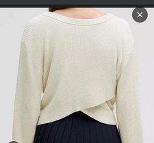 Lululemon Women’s Reversible Jumper Size UK 12 Cream/light beige 