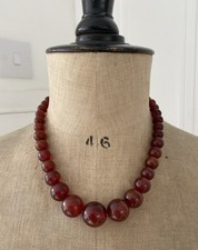 VINTAGE STRAND OF ART DECO