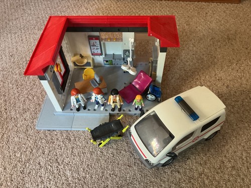 Playmobil 5012 medical clinic - playmobil,