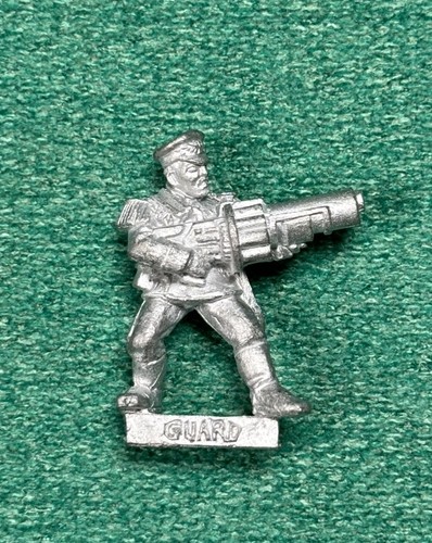 Mordian iron guard grenade - guard,