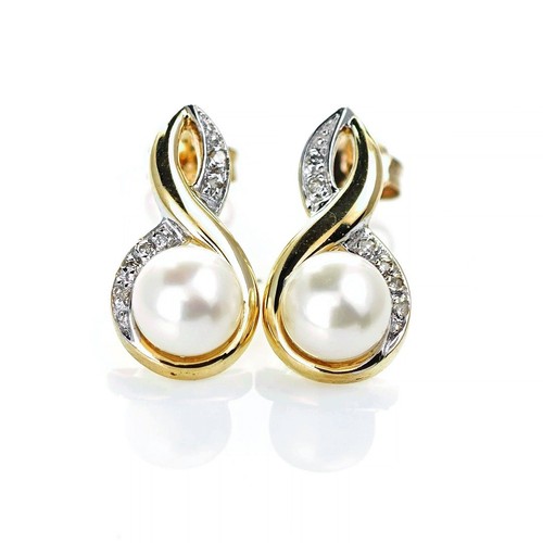 9ct fresh water pearl diamond - 9ct,