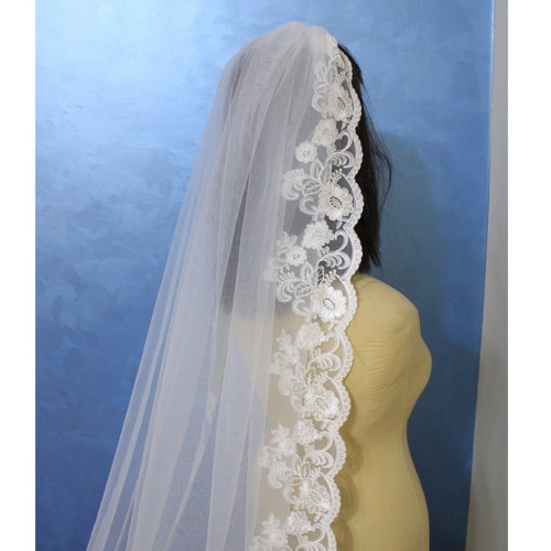 Wedding lace mantilla ivory