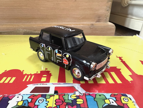 Thierry noir trabant model - thierry,