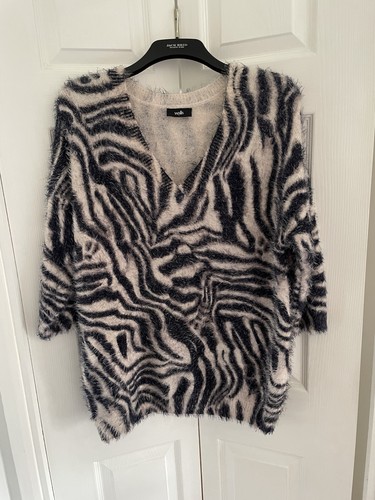 Women animal print jumper - print,