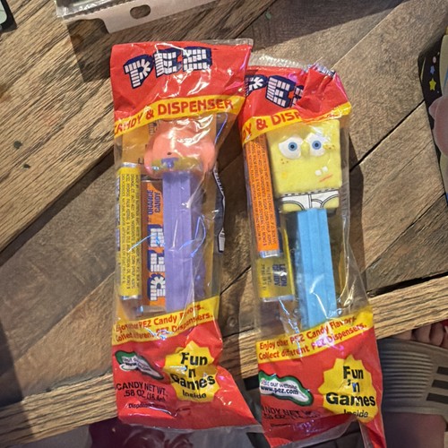 2004 sealed pez dispenser - pez,